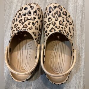 Women’s Leopard Print Crocs